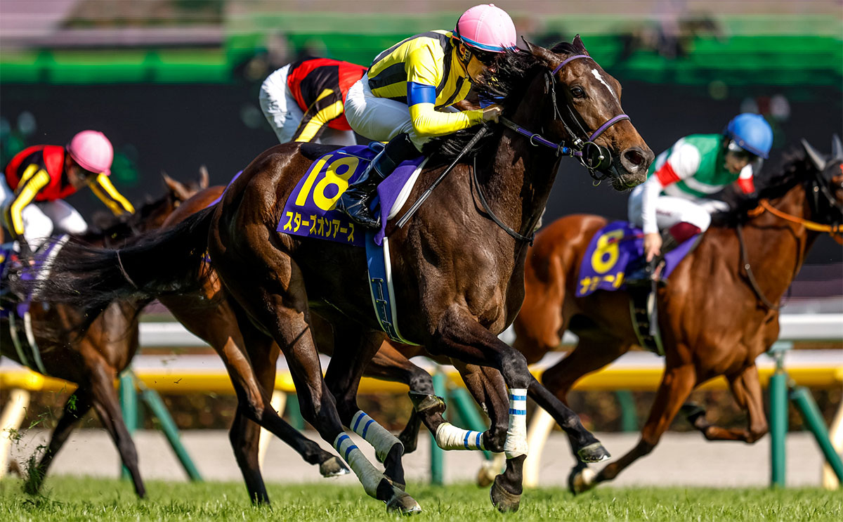 第83回オークスは3番人気のスターズオンアースが優勝(撮影：下野雄規)