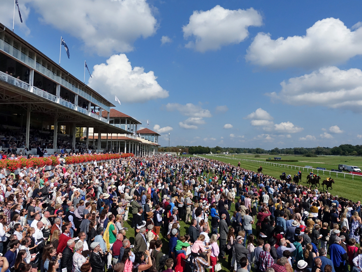 バーデンバーデン競馬場の様子(提供：Frank Sorge／Galoppfoto.de)